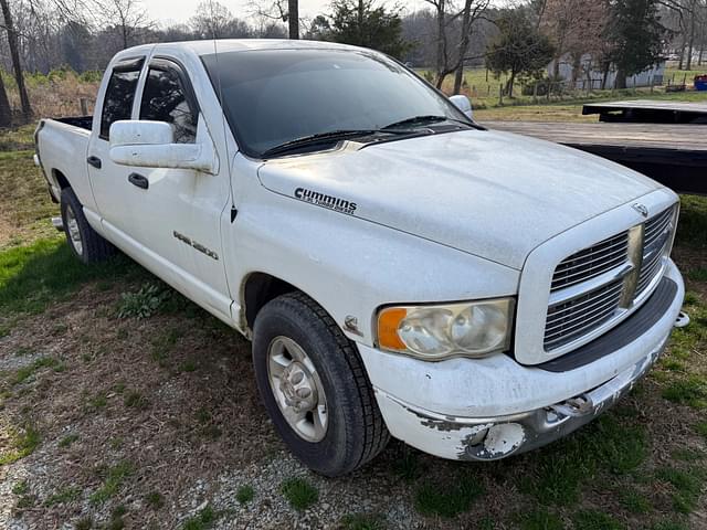 Image of Dodge Ram 2500 equipment image 3