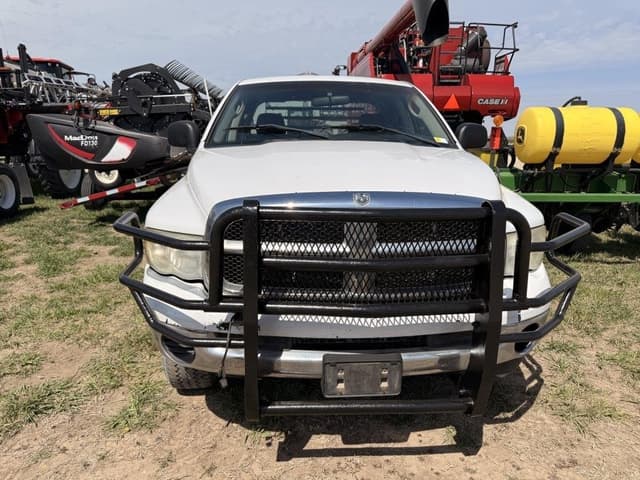 Image of Dodge Ram 2500 equipment image 1