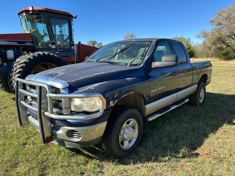 2004 Dodge Ram 2500 Equipment Image0