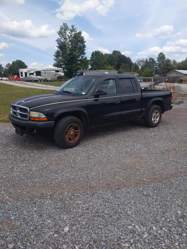 Image of Dodge Dakota equipment image 3