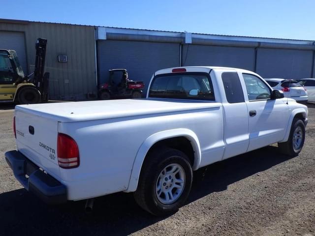 Image of Dodge Dakota equipment image 2