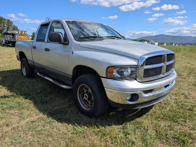 Image of Dodge Ram 1500 equipment image 2