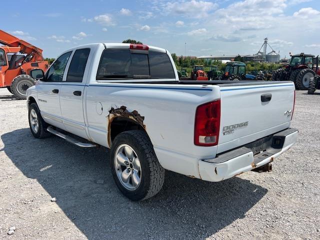 Image of Dodge Ram 1500 equipment image 4