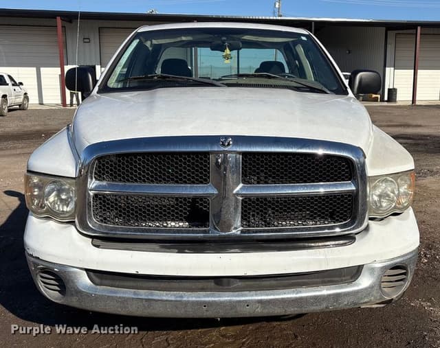Image of Dodge Ram 1500 equipment image 1