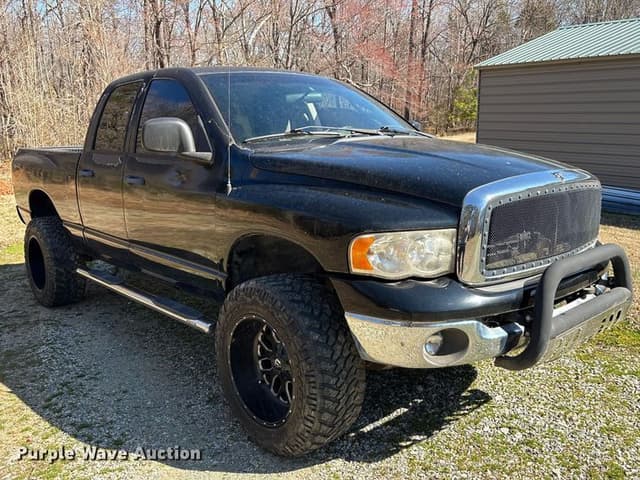 Image of Dodge Ram 1500 equipment image 2