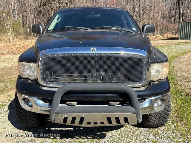 Image of Dodge Ram 1500 equipment image 1