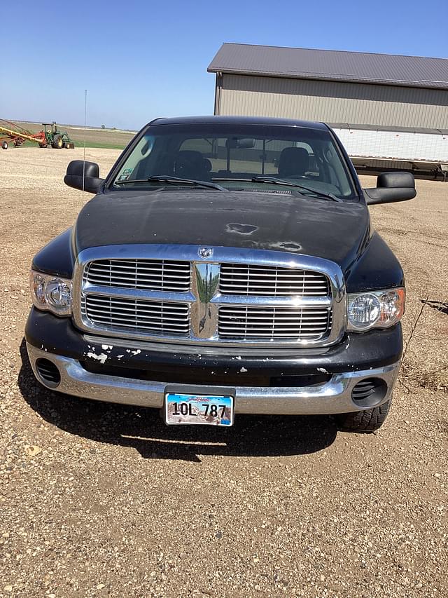 Image of Dodge Ram 1500 equipment image 1
