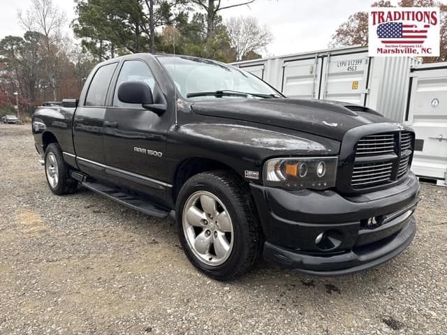 Image of Dodge Ram 1500 equipment image 1