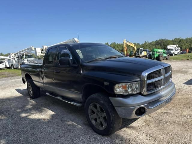 Image of Dodge Ram 1500 equipment image 3