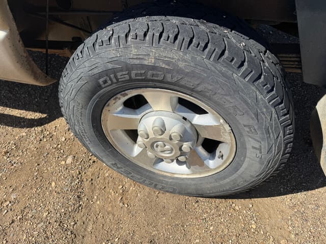 Image of Dodge Ram 2500 equipment image 4