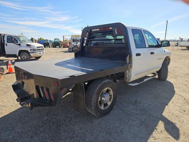 Image of Dodge Ram 2500 equipment image 4