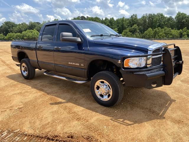 Image of Dodge Ram 2500 equipment image 3