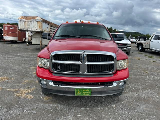 Image of Dodge Ram 3500 equipment image 4