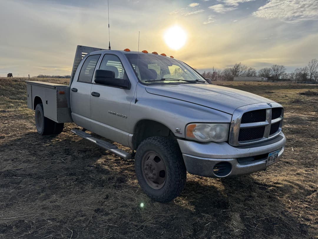 Image of Dodge Ram 3500 Primary image