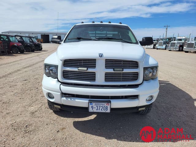 Image of Dodge Ram 3500 equipment image 4