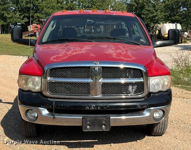 Image of Dodge Ram 3500HD equipment image 1