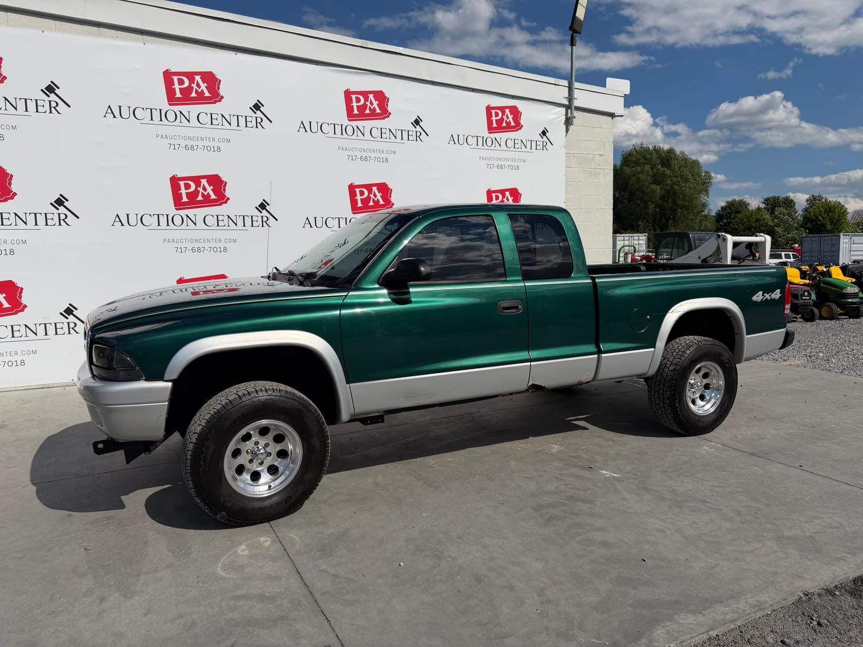 2004 Dodge Ram Equipment Image0