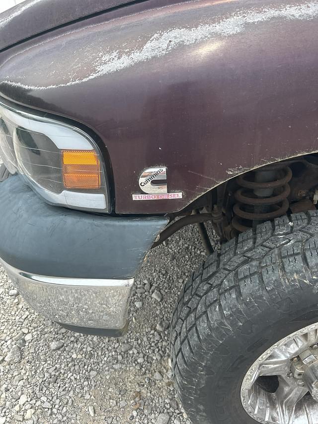 Image of Dodge Ram 3500 equipment image 3