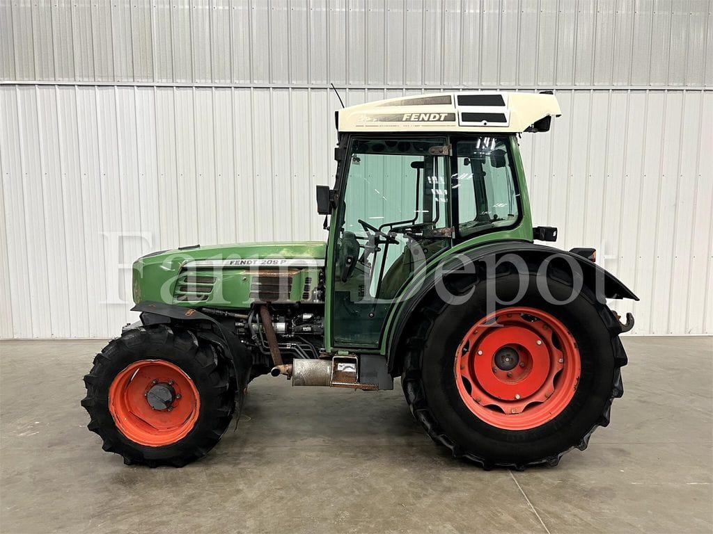 2004 Fendt 209P Equipment Image0