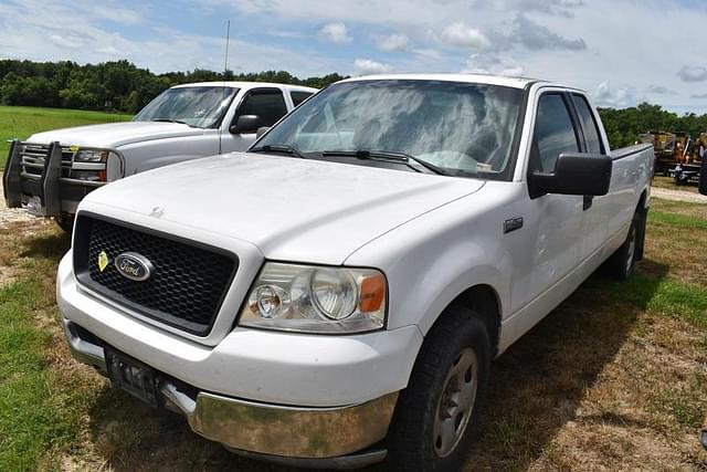 Image of Ford F-150 equipment image 2