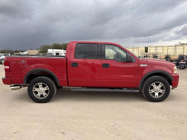 Image of Ford F-150 equipment image 1