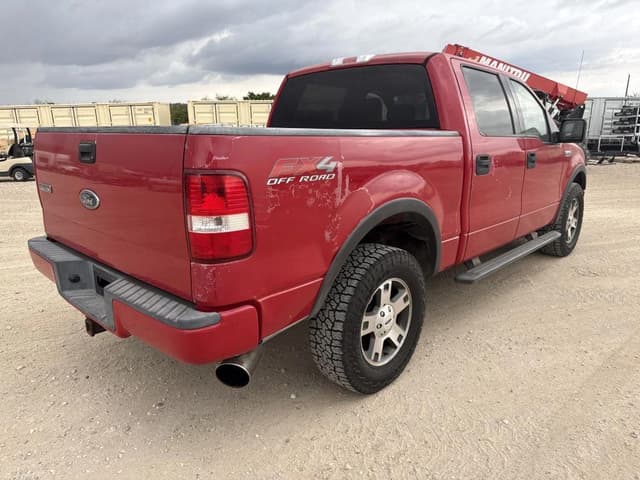 Image of Ford F-150 equipment image 2