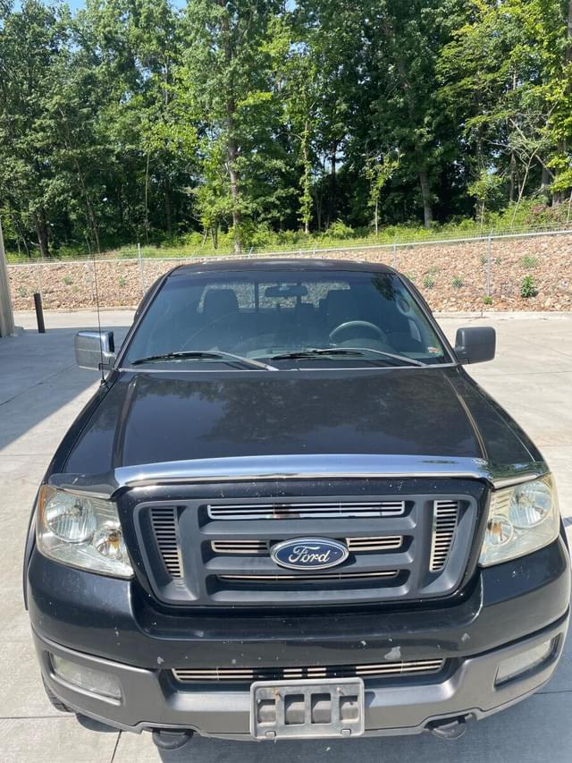 Image of Ford F-150 equipment image 2
