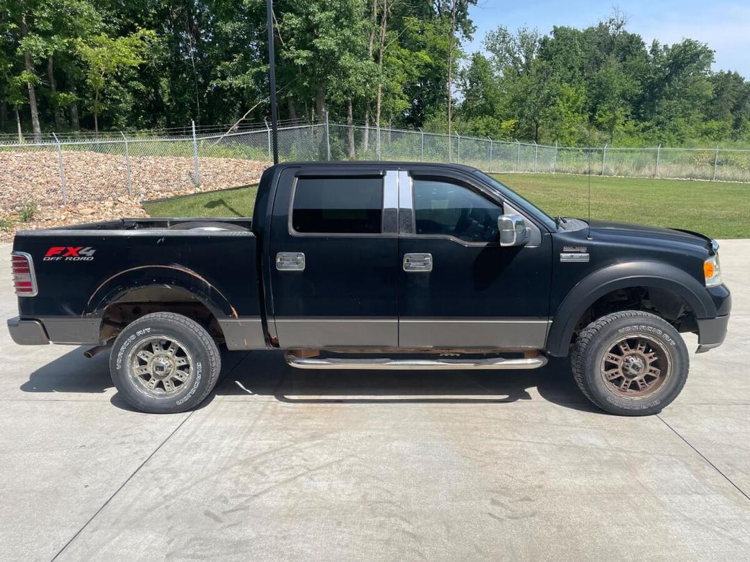 Image of Ford F-150 Primary image