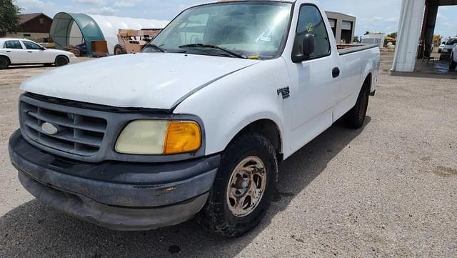 Image of Ford F-150 equipment image 1