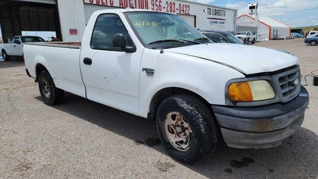 Image of Ford F-150 Primary image