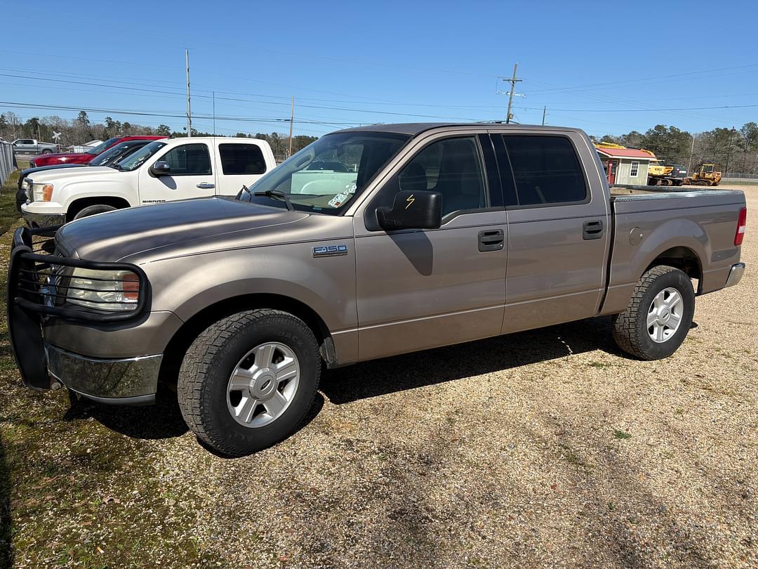 Image of Ford F-150 Primary image