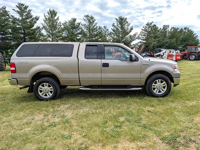 Image of Ford F-150 equipment image 3
