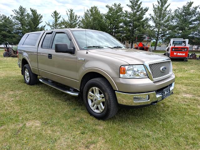 Image of Ford F-150 equipment image 2