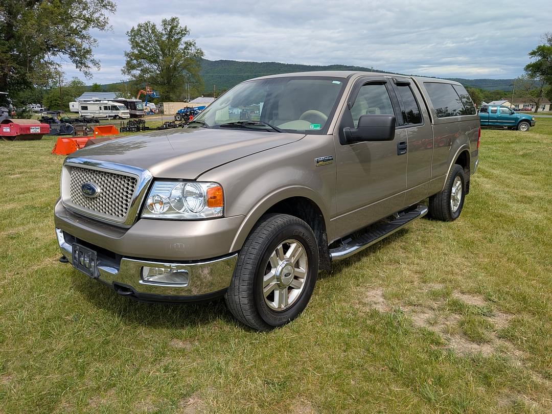 Image of Ford F-150 Primary image