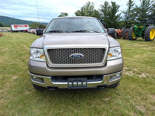 Image of Ford F-150 equipment image 1
