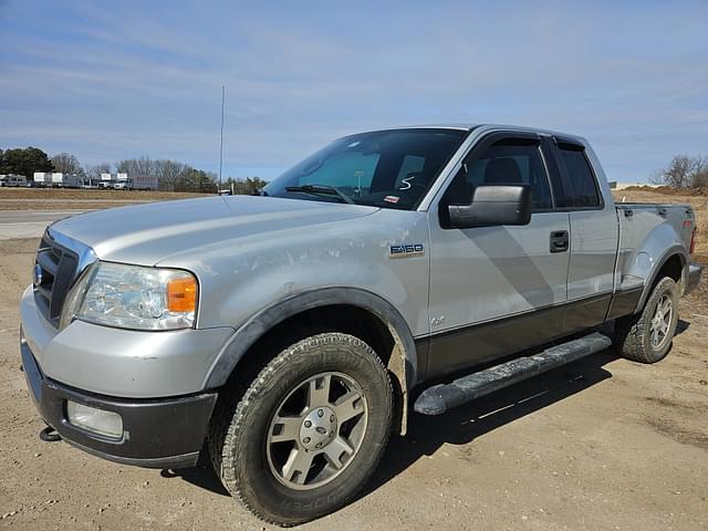 Image of Ford F-150 equipment image 1