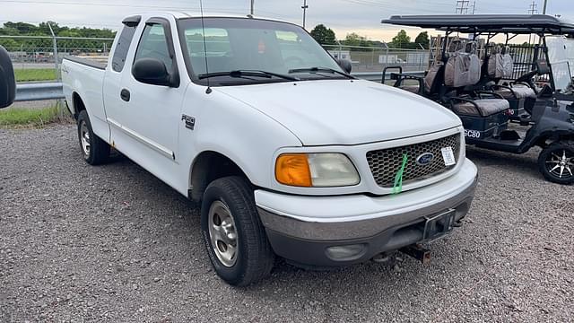 Image of Ford F-150 equipment image 2