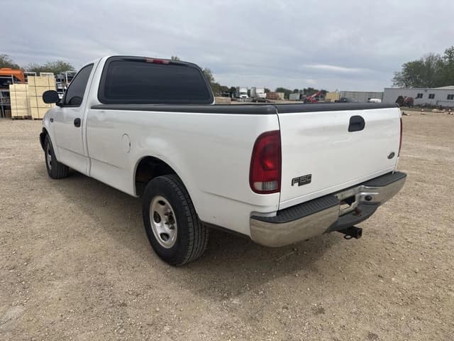 Image of Ford F-150 equipment image 2