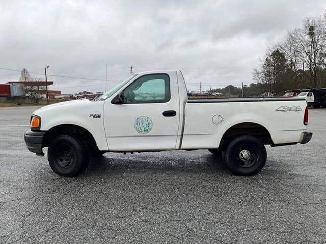 Image of Ford F-150 equipment image 1