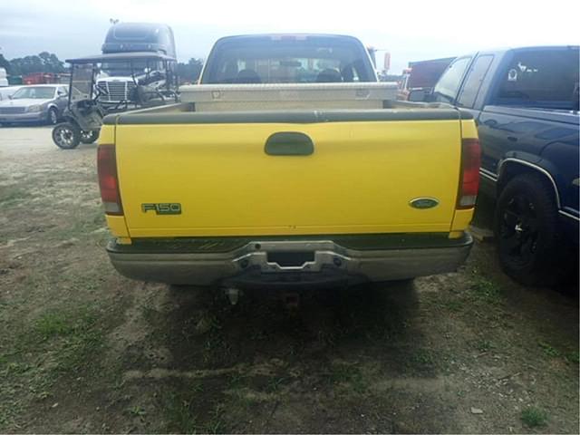 Image of Ford F-150 equipment image 3