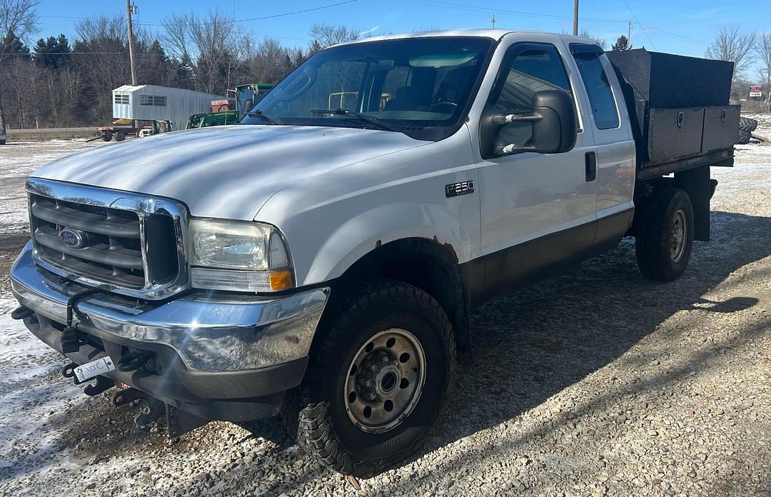 Image of Ford F-250 Primary image