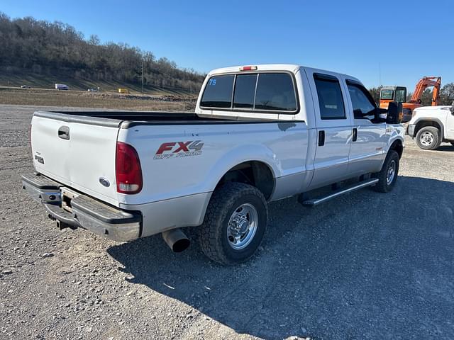 Image of Ford F-250 equipment image 4