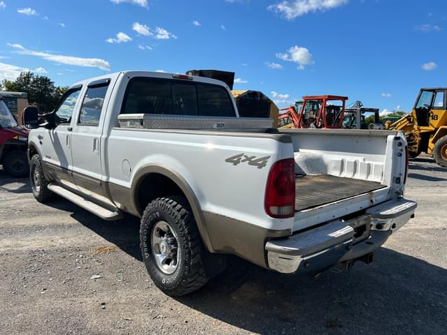 Image of Ford F-250 equipment image 3