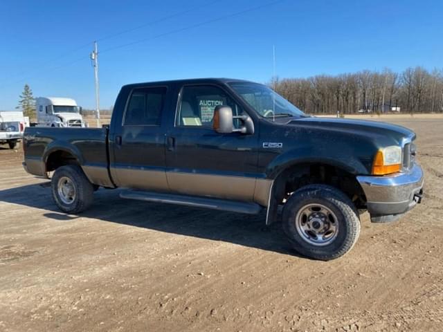 Image of Ford F-250 equipment image 4