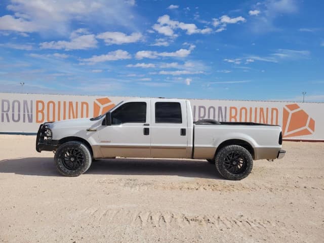 Image of Ford F-250 equipment image 1