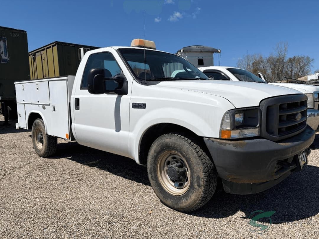 Image of Ford F-250 Primary image