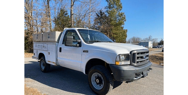 Image of Ford F-250 equipment image 4
