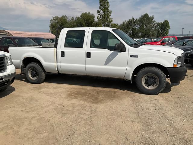 Image of Ford F-250 equipment image 3