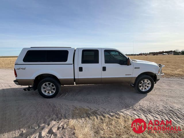 Image of Ford F-250 equipment image 3