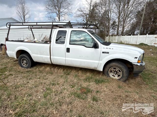 Image of Ford F-250 equipment image 3